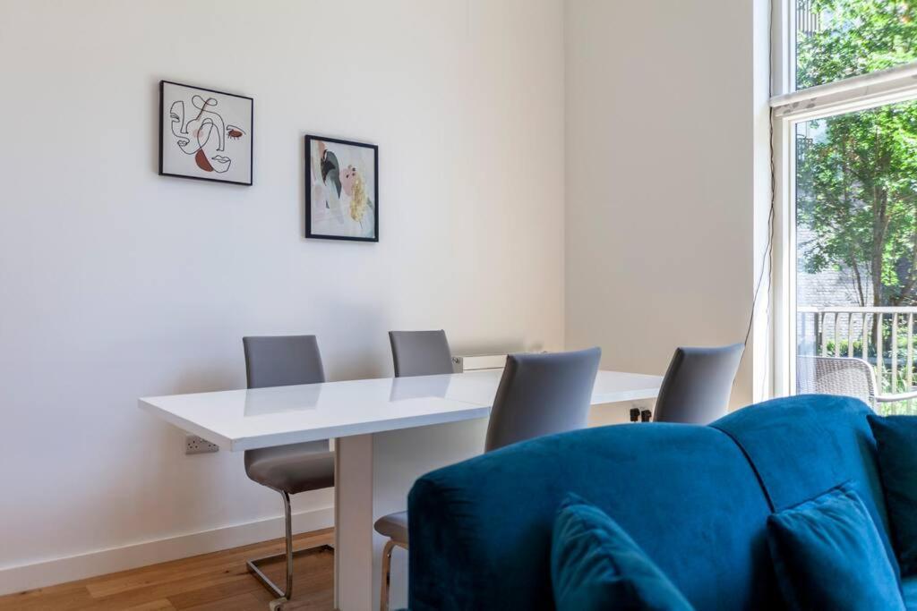 Stunning New 3 Bdr Duplex Wbalcony, East London Londres Exterior foto